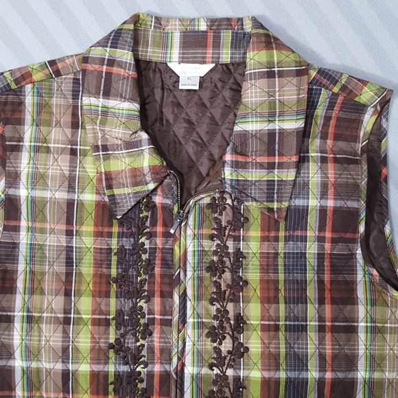 Embroidered Quilted Full-Zip Vest, XL - Picture 3 of 6